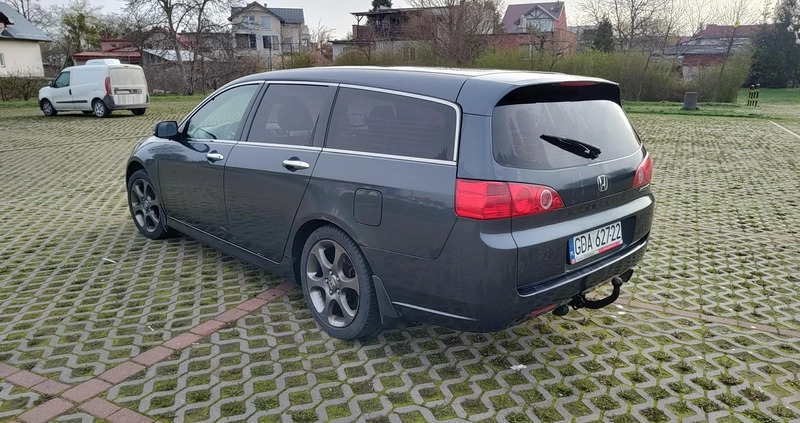 Honda Accord cena 14000 przebieg: 279000, rok produkcji 2006 z Kock małe 37